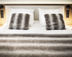 The Originals Boutique, Hotel Bulles By Forgeron, Lille Sud Qualys-Hotel (Seclin, France)