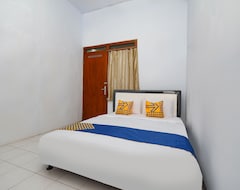 Khách sạn Simpang Tujuh Residence (Kudus, Indonesia)