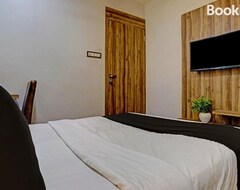 Oyo 18581 Hotel Blue Inn Residence (Mumbai, Indien)