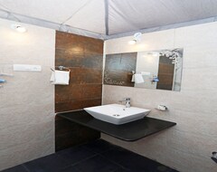 Hotel OYO 10684 Kishan Camps Resort (Ajmer, Indija)