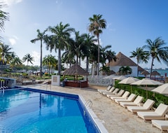 Otel Sunset Marina Resort & Yacht Club (Cancun, Meksika)