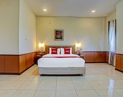 Casa/apartamento entero Oyo 90947 Hotel Sarbini (Central Tulang Bawang, Indonesia)