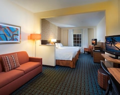 Khách sạn Fairfield Inn & Suites by Marriott Charleston North/Ashley Phosphate (North Charleston, Hoa Kỳ)