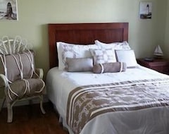 Hotel Beach House Comfort (Cocagne, Canada)