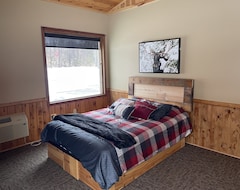 Toàn bộ căn nhà/căn hộ Lodge Located On Munising Snow/atv Trail, 15 Minute Drive To Pictured Rocks (Manistique, Hoa Kỳ)