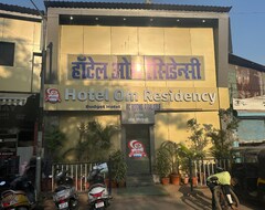 Otel SPOT ON 36061 Om Residency (Bombay, Hindistan)