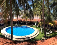 Hotel Plaza Almendros (Isla Mujeres, Mexico)