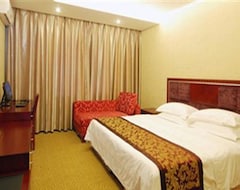 Hotel Yibin Shunan Zhuhaijuxiang Resort (Yibin, Kina)