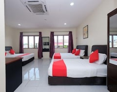 Khách sạn OYO 1104 Q Hotel (Temerloh, Malaysia)