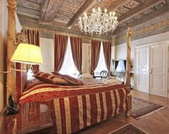 Hotel Alchymist Prague Castle Suites (Prague, Czech Republic)