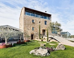 Toàn bộ căn nhà/căn hộ Catalunya Casas: Villa Vallferosa For Up To 28 Guests, With Indoor/outdoor Pool! (Torá, Tây Ban Nha)