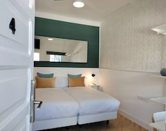 Bed & Breakfast Room27 (San Cristobal de la Laguna, España)