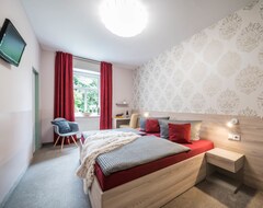Hotel Penzion Jasmin (Liberec, Češka Republika)