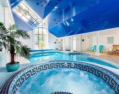 Hele huset/lejligheden Honeypot Cottage - With Logburner, Indoor Pool, Spa, Sauna, Aplacas! Sleeps 3 Guests In 2 Bedrooms (Bridport, Storbritannien)