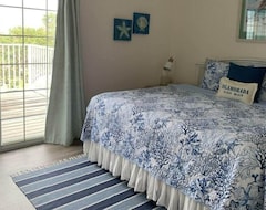 Cijela kuća/apartman Great 3 Bedroom Oceanfront Town Home With Pool - Windy Cove #3 (Islamorada, Sjedinjene Američke Države)