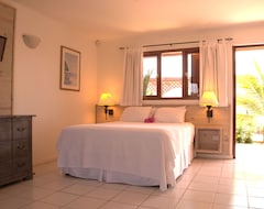 Hotelli Pauline's Apartments (Palm Beach, Aruba)