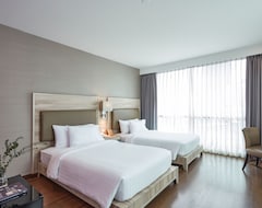 Hotel Adelphi Suites Sukhumvit By Compass Hospitality (Bangkok, Thailand)