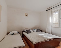 Tüm Ev/Apart Daire Two Bedroom Apartment With Terrace Luka Dubrava, Pelješac (A-14040-A) (Ston, Hırvatistan)