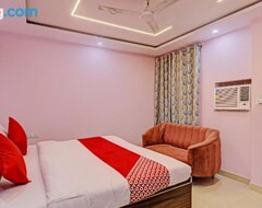 Khách sạn Oyo Flagship T R Resort (Allahabad, Ấn Độ)