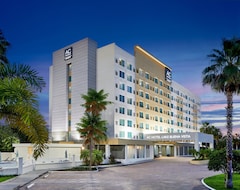 AC Hotel by Marriott Orlando Lake Buena Vista (Orlando, USA)