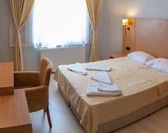 Hotel A.Emreli Suite (Ayvalık, Turkey)
