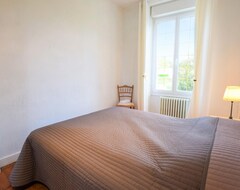 Toàn bộ căn nhà/căn hộ 4 Bedroom Accommodation In Saint-germain-du-pert (Saint-Germain-du-Pert, Pháp)