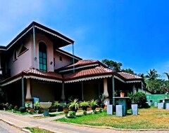 Otel Iyooinn (Negombo, Sirilanka)