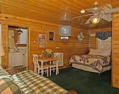 Khách sạn Golden Bear Cottages Resort (Big Bear Lake, Hoa Kỳ)