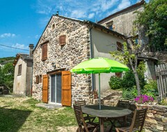 Cijela kuća/apartman Lzg207 - Gîtes De France 3 Épis 2/4 Pers à La Grandville (La Salle-Prunet, Francuska)