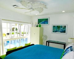 Casa/apartamento entero El Pools # 1- el lujo frente al escondite con piscina privada (Georgetown, Islas Caimán)