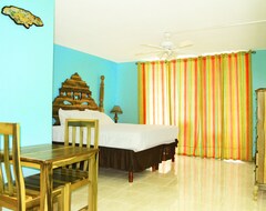 Hotel Paradise Beach Studio (Montego Bay, Jamajka)