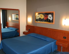 Khách sạn Motel Fiore (Fiorenzuola d'Arda, Ý)
