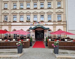 Khách sạn Hotel DREI SCHWANEN - Ristorante Due Fratelli (Hohenstein-Ernstthal, Đức)