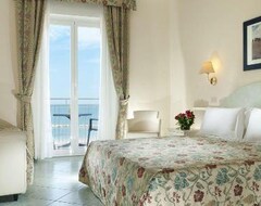 Hotel Nord Est (Cattolica, Italien)