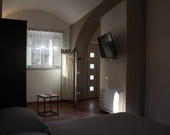 Toàn bộ căn nhà/căn hộ Junior Suite (Recetto, Ý)