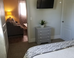 Otel Quaint One Bedroom Casita In Upscale North Mesa Neighborhood Fully Stocked (Mesa, ABD)