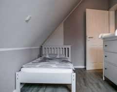 Cijela kuća/apartman Cozy Holiday Home In Swedish Style With Sauna, Fireplace, Garden (Haselünne, Njemačka)