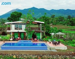 Entire House / Apartment Kalaparan Farm House By Hiverooms (Canlaon City, Philippines)