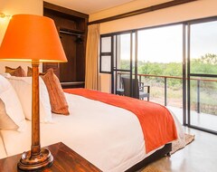 Hotel Makalali Private Game Lodge (Hoedspruit, South Africa)