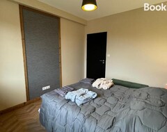 Cijela kuća/apartman Appartement Avec Terrasse Et Spa (Montaigut-le-Blanc, Francuska)