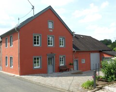 Toàn bộ căn nhà/căn hộ Ferienhaus Zur Alleinnutzung, Garten-sauna, Außenwhirlpool, Wlan, Spielscheune (Plütscheid, Đức)