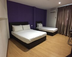 Hotel Padungan (Kuching, Malasia)