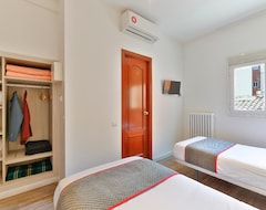 Hotel OYO Hostal Soler (Formentera, España)