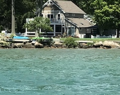 Hele huset/lejligheden Luxury Lake Cottage On Diamond Island (Cassopolis, USA)