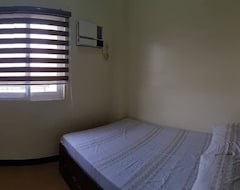 Entire House / Apartment Roomy 2-Bedroom Qc Condo Unit For Rent! (Quezon City, Philippines)