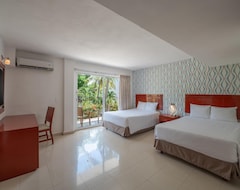 Hotel Celuisma Imperial Cancun (Cancún, Mexico)