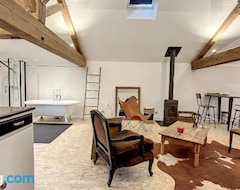 Toàn bộ căn nhà/căn hộ Magnifique Et Confortable Loft (Marlieux, Pháp)