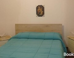 Cijela kuća/apartman Chalet Immerso Nel Bosco (Menfi, Italija)