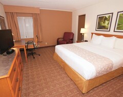 Hotel La Quinta Inn by Wyndham Milwaukee Glendale Hampton Ave (Glendale, USA)