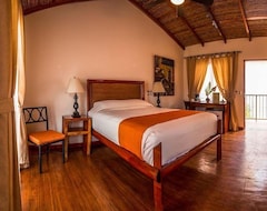 Khách sạn Estrada Hotel & Bistro (Granada, Nicaragua)
